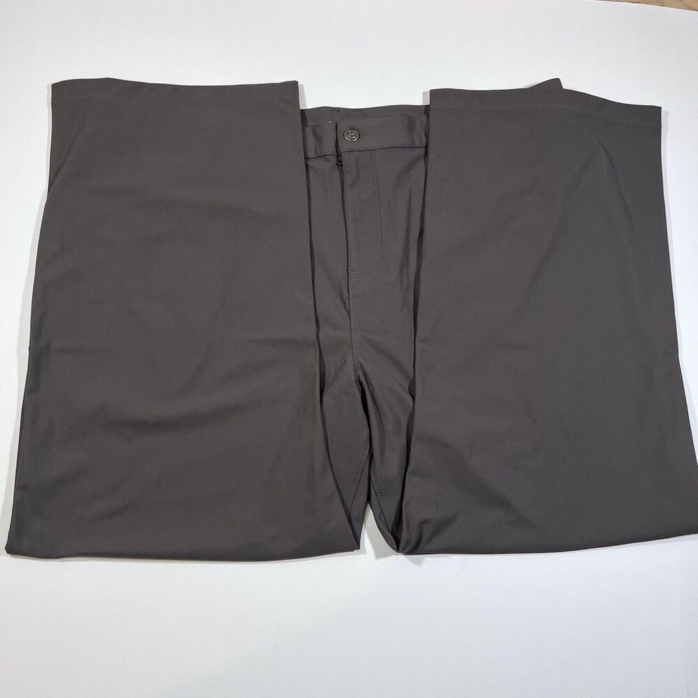 Fabletics Gray 5 Pocket Stretch Performance Golf … - image 12